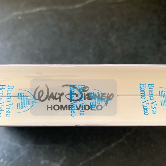 DISNEY | 2 Sealed VHS Tapes | 101 Dalmatians and Pinocchio - Picture 15 of 16